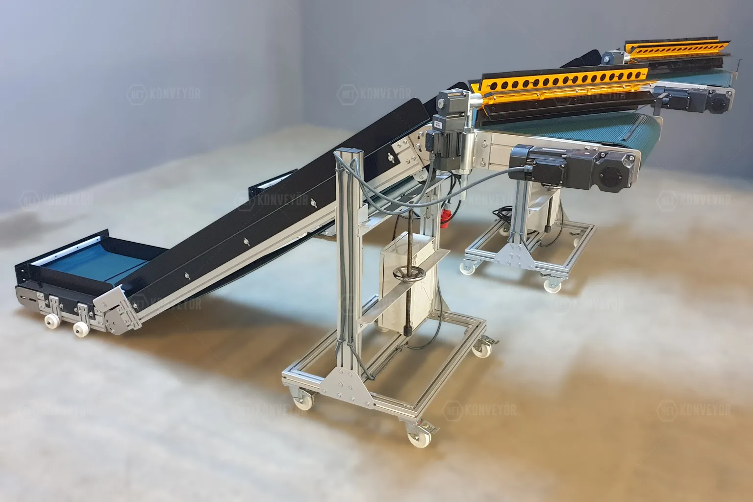 plastic injection conveyor system